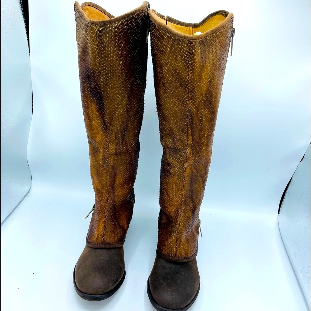 DONALD J PLINER WESTERN COUTURE COLLECTION BOOTS